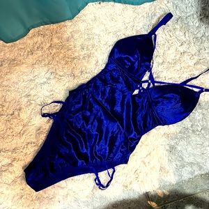 La Senza sexy lingerie M. excellent condition